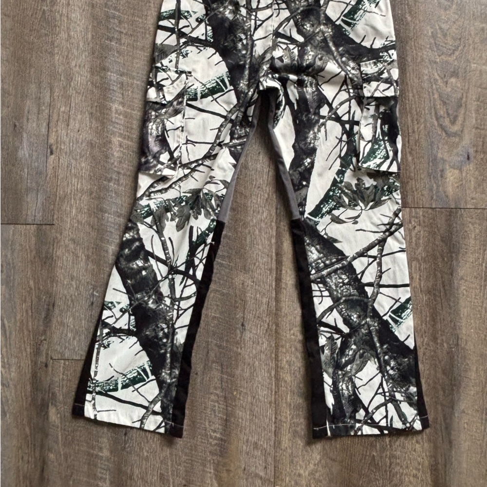 Men's Camouflage Print‎ Joggers - Picture 3 of 4